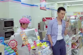 美女裙子惨遭被毁，得知小伙要赔她一套，态度立马大转变图片