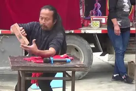 河南安徽街头玩杂技的，最后都是卖药，上当的人好多有人要揭老底