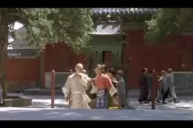 老婆情人老妈跳楼你会先救谁李连杰是这样做的视频封面