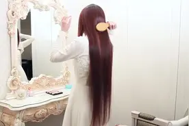 小姐姐长发发质超级好，又柔顺又直，看着好有气质视频封面