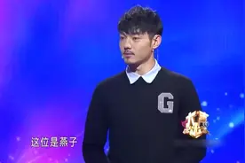 小伙长得太帅，女友没有安全感，