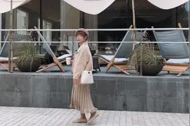 秋季日常穿搭，基础单品的轻熟风搭配尽显温柔气质，很简约高级范视频封面
