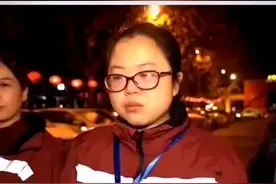 致敬！四川广元一医生妈妈安慰儿子：妈妈去武汉当奥特曼视频封面