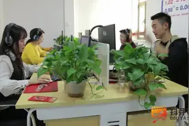男子年终奖太少，跟老板争论后，决定用生僻字来定胜负视频封面