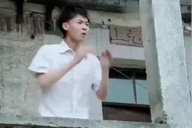 5年前许华升因为太穷被女友抛弃，经过努力身家过1000万开好车视频封面