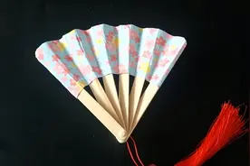 教你制作超美的古风扇子，材料很简单视频封面