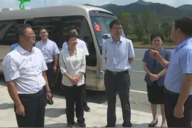省住建厅厅长吴浩一行来新县调研指导百城建设提质工程工作情况视频封面