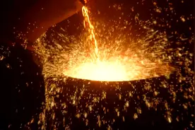 钢厂变景区，满满工业风，这样的“变脸”颠覆你的想象！视频封面