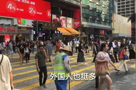 十月二十一号周一，实拍香港尖沙咀街道，人来人往外国人很多视频封面