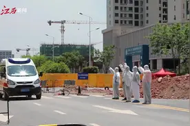 上饶：55名新冠肺炎感染者治愈出院或接受健康监测视频封面