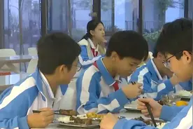 #聚焦3·15  事关“校园餐”食品安全，教育部部署管理任务！视频封面