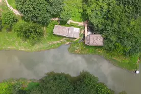 浦口碧泉，南京江北一处隐秘，冬暖夏凉的天然温泉，戏水、探洞视频封面