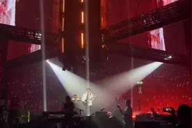 这首歌是写给你的#音乐人陈坚 #叶世荣 #beyond视频封面