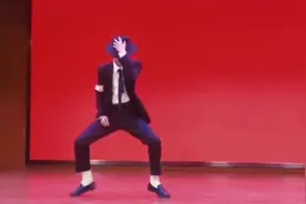 形神兼备！#长春东北师大附中15岁少年 #模仿#迈克尔杰克逊视频封面