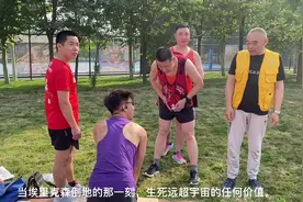 利物浦功勋主帅比尔·香克利曾说——足球高于生死视频封面