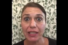 Caren de Kock南非白女 年龄: 44 岁 现居地：泰国 预期工作区域视频封面