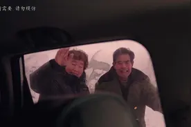 匆匆归家，又匆匆离去，又得是一年！ #三根葱男团视频封面