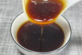 在家这样熬制红糖水，浓稠丝滑又清甜，做法超简单 一看就会视频封面