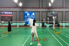 如何让劈吊又快又一致性强？虎口是对正侧面还是左斜楞？ #羽毛球视频封面