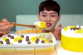 蛋糕甜品局 盒子蛋糕 #咀嚼声 #👄吃播👄 #声控解压视频封面