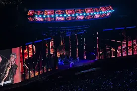 薛之谦天外来物演唱会杭州站歌曲串烧部分视频封面