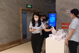 建设银行黑龙江分行智慧食堂，扫码结算，快速识别，自助就餐视频封面