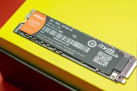 PCIe 4.0时代已经全面普及，升级固态硬盘很有必要视频封面