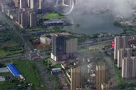 “生命之环”是一座环形建筑，坐落于辽宁省沈抚新区。外径170米，内径150，结构顶标153.98米，钢结构总重3500吨。#抚顺航拍 #生命之环 视频封面