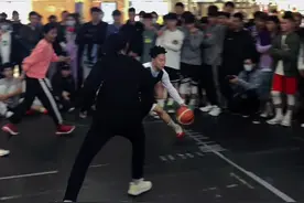 永远别相信男人的嘴，尤其是老常的这张～@常乐晨—城市传奇 @科比的陈静～视频封面
