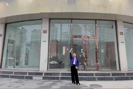 等了两年，终于等来了我的梦中情店，今天把橙庐旗舰店的商铺合同签下来了，等着一个月她的蜕变吧……都说现在服装实体店难做，但是越努力越幸运！#小众设计师品牌 #原创设计 #高端女装 #服装人 #服装创业视频封面