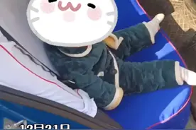 12月21日贵州毕节，粗心妈妈打车时把孩子遗忘在出租车上，把司机大哥急坏了#粗心妈妈 #萌娃 #好心人视频封面