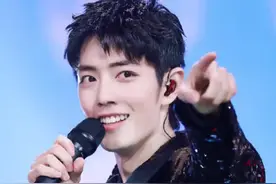 昨天晚上他唱嗨了，我也疯了！ #肖战  #跨年晚会  #相爱后动物感伤  #肖战再唱野子视频封面