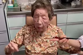 在婆婆家里吃饭，是我异国他乡生活的最温馨幸福的时刻之一#在日本视频封面