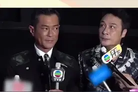 #吴镇宇切换粤语失败 一旁的渣渣辉流出了羡慕的泪水#娱乐播报台视频封面