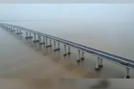 #白衣天使凯旋回家  江苏省援沪医疗队南通分队凯旋！视频封面
