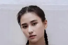 赌王女儿何超莲：家里有钱是原罪，做生意永远都针对她涨价 #何超莲 #赌王何鸿燊 视频封面