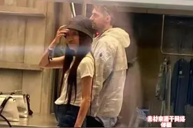 这就是富婆的快乐吗 #王薇薇 #73岁王薇薇带男友购物 #娱乐评论大赏视频封面