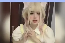 #网红安妮退网 #安妮妈妈回应女儿是因为钱离家出走 #娱乐评论大赏  到底什么情况啊..视频封面