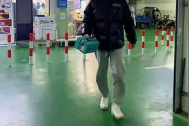 记得刚在一起他和我说 我一定对你好 会给你好多惊喜视频封面