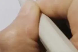 雨中的女孩这样画，简单又漂亮，你学废了吗#简笔画@抖音短视频视频封面