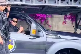 成都特警回应营区花墙走红：“非常感谢全国网友的喜爱！”视频封面