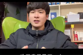 手机互换卡槽好浪漫呀#手机 @搞机侠2号视频封面