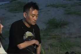 流浪三十年的大哥说出离家原因，2分45秒的决定再次感动了我们。#正能量 @抖音短视频视频封面