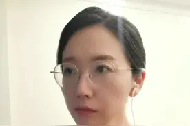 救人司机无须自责，更不该被网暴指责，更多细节还原惊险壮举#雷克萨斯车祸遇难者家属发声  #雷克萨斯车祸救人司机发声 #新闻姐 @抖音短视频 视频封面