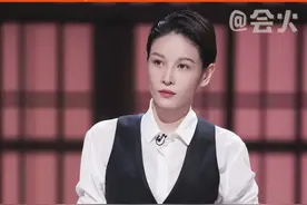 #张蓝心人间清醒  最想要男友送的礼物是送我走吧！给自己立下一年不买新衣服flag！火火瑞思拜~#张蓝心视频封面