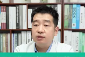 嘴唇长时间发黑发紫，是不是心脏出了问题？#嘴唇发紫#心脏健康 #每天跟我涨知识 #赵舟 视频封面