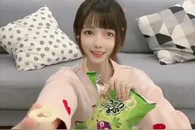 挑战女朋友的忍耐极限！真男人都该这么试一试！视频封面