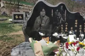 杨导演离开五年了，我很想念她。视频封面