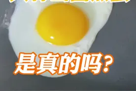 大蒜画圈鸡蛋就不会跑？不会成为全网第一个成功的吧！#抖音美食创作人 #鸡蛋的神仙吃法 #美食测评