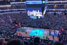第一次现场看NBA，就是远了点😂视频封面